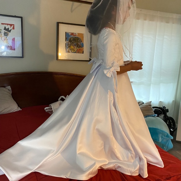 Communion/baptism/ formal dress - Picture 5 of 6